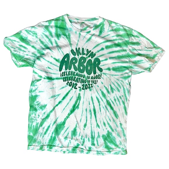Vintage-Style Green Tie-Dye Arbor Collective Graphic T-Shirt 10 Years 2012–2022 - Picture 1 of 10
